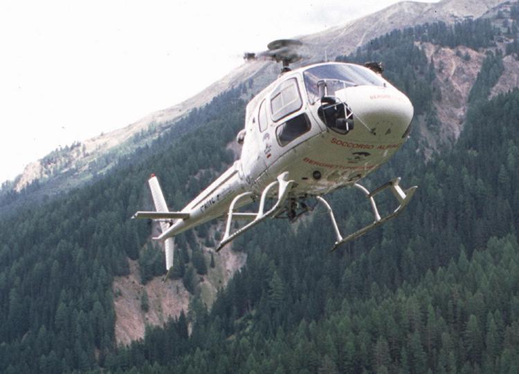 L'elicottero del soccorso - Fotogramma